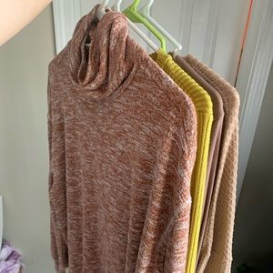 Long sleeve tops lot